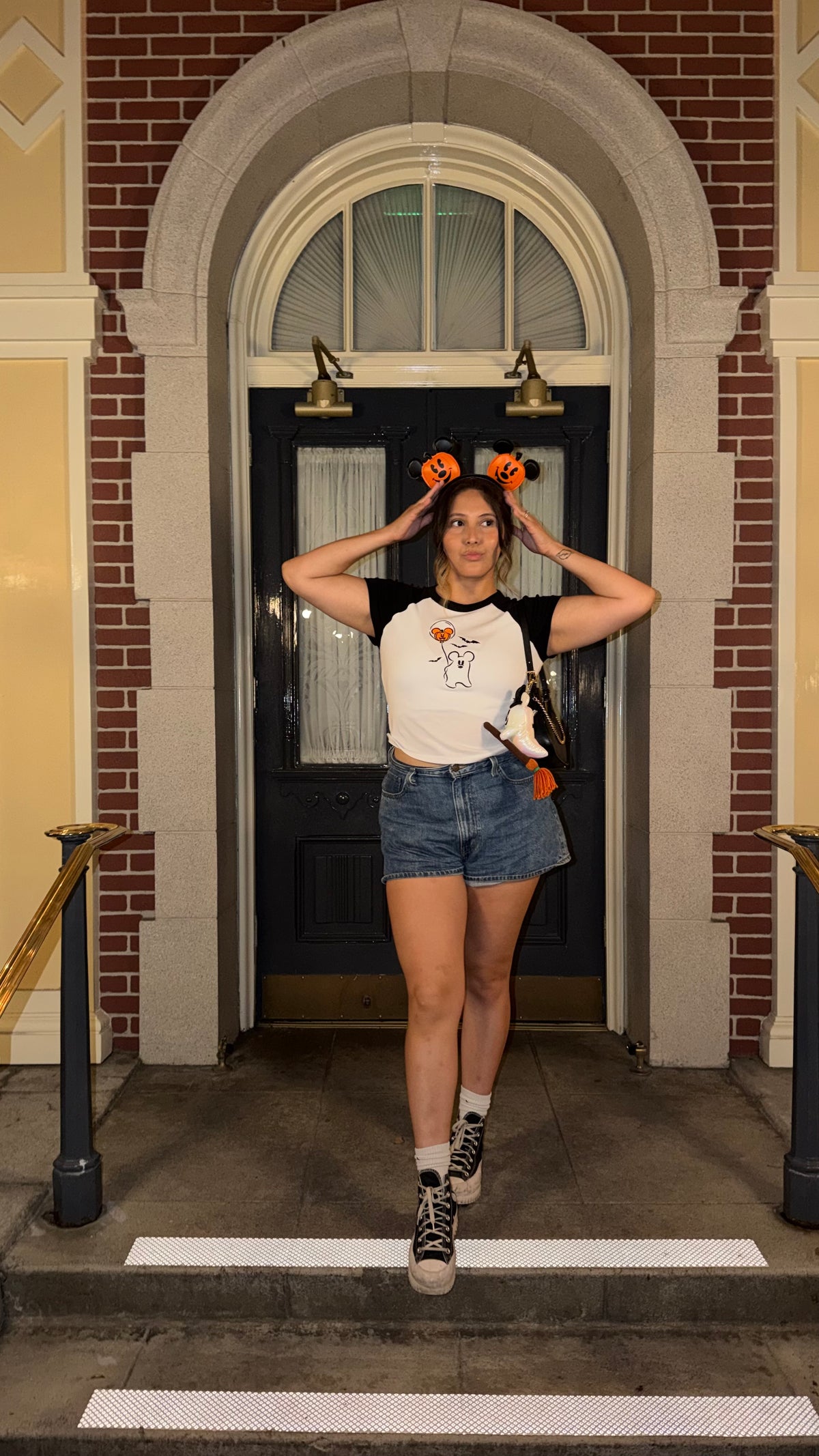 Ghost with Balloons Women's Baby Tee *Embroidered*